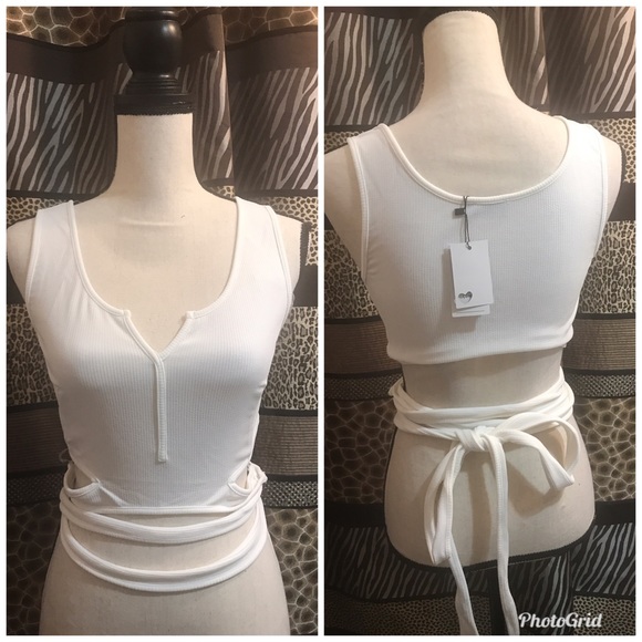 White cropped tank top wrap - Picture 3 of 5